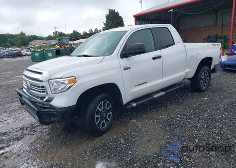 2016 Toyota Tundra Sr5 5.7L V8 z USA, uszkodzony, nr VIN 5TFUY5F13GX563858